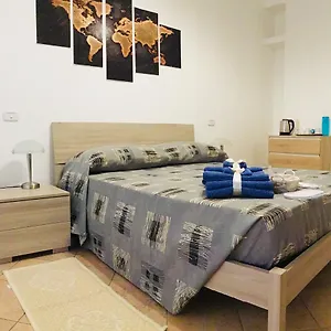 Easy , Cagliari Włochy